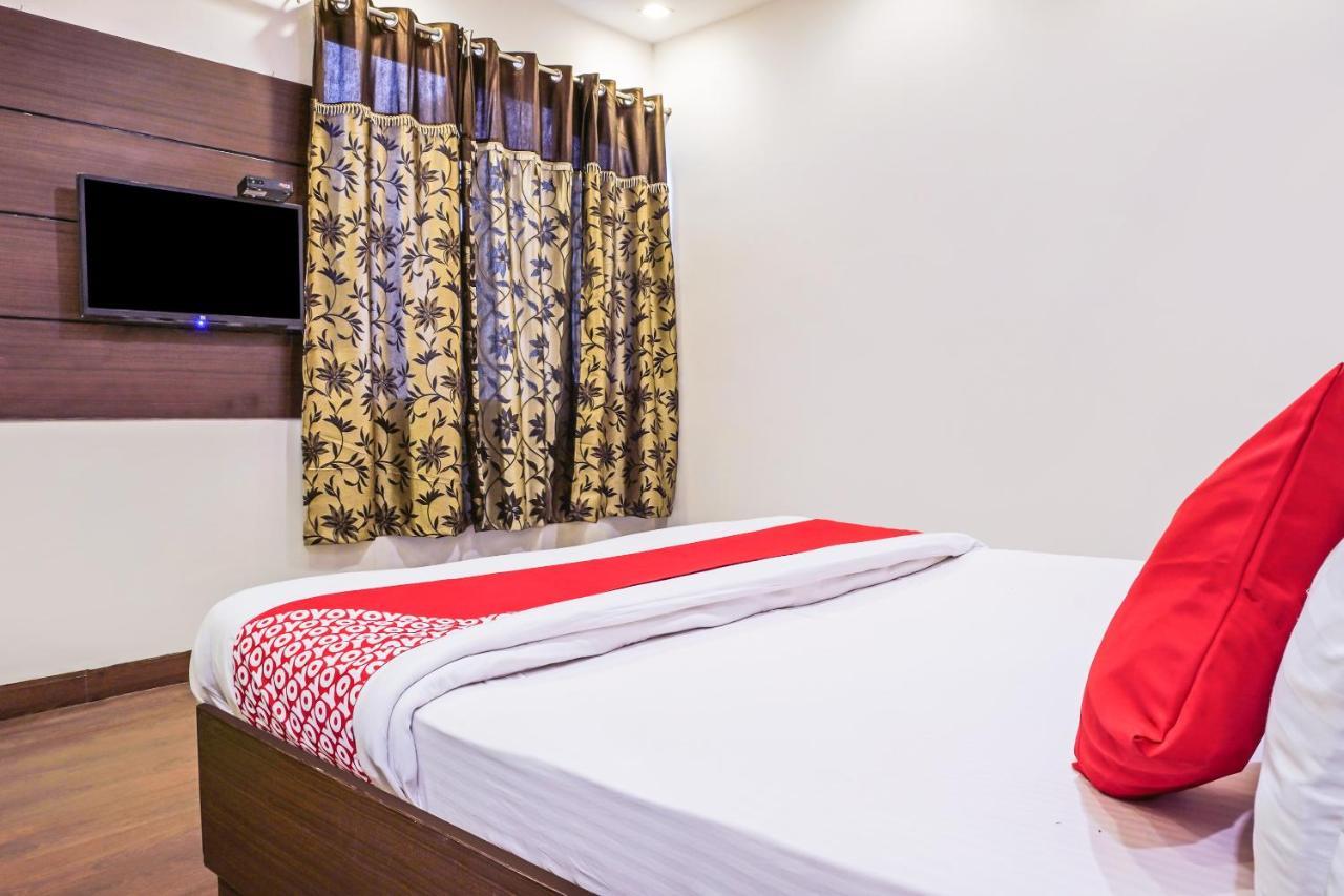 Oyo 18895 Hotel Kartikay Grand Hisar Экстерьер фото